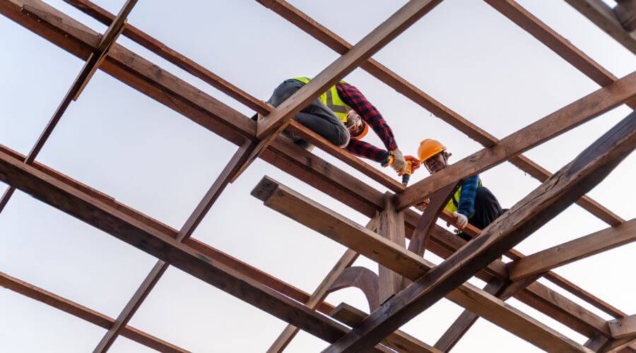 Expert Emergency Roof Repairs services in Arma, KS